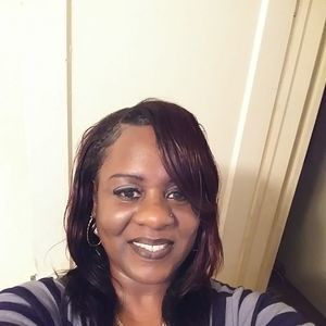 Meet your Posher, Stacy